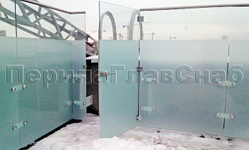 Пластинчатые одностворчатые калитки из нержавеющей стали со стеклом в Челябинске. Готовые проекты ПерилаГлавСнаб