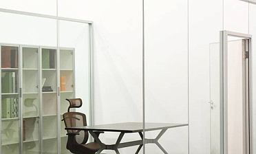 Стеклянные перегородки в офис купить в Челябинске