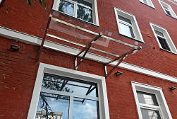 Козырьки и навесы на металлокаркасе в Челябинске. Готовые проекты ПерилаГлавСнаб - фото 18