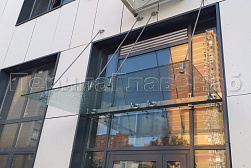 Стеклянные козырьки на вантах в Челябинске. Готовые проекты ПерилаГлавСнаб - фото 10