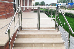 Ограждение лестницы от детей в Челябинске. Готовые проекты ПерилаГлавСнаб - фото 9