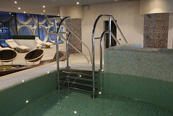 Поручни для бассейна в Челябинске. Готовые проекты ПерилаГлавСнаб - фото 1