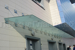 Стеклянные козырьки на вантах в Челябинске. Готовые проекты ПерилаГлавСнаб - фото 15