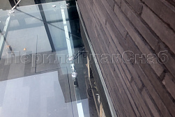 Стеклянные козырьки на спайдерах в Челябинске. Готовые проекты ПерилаГлавСнаб - фото 6