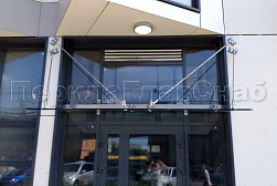 Стеклянные козырьки на вантах в Челябинске. Готовые проекты ПерилаГлавСнаб - фото 9