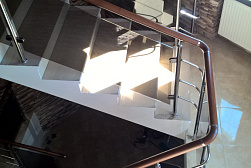 Ограждения лестничных маршей в Челябинске. Готовые проекты ПерилаГлавСнаб - фото 29 Ограждения лестничных маршей в Челябинске. Готовые проекты ПерилаГлавСнаб - фото 29