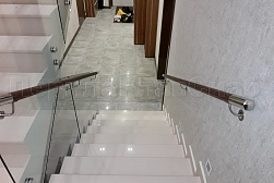 Цельностеклянные ограждения на несущем стекле в Челябинске. Готовые проекты ПерилаГлавСнаб - фото 13