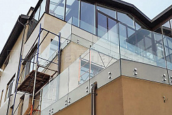 Стеклянные перила для балконов в Челябинске. Готовые проекты ПерилаГлавСнаб - фото 5