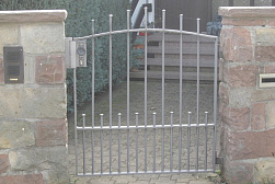 Ограждение лестницы от детей в Челябинске. Готовые проекты ПерилаГлавСнаб - фото 3