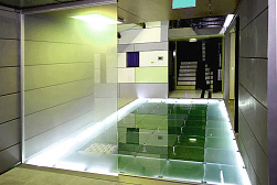 Стеклянные полы в Челябинске. Готовые проекты ПерилаГлавСнаб - фото 14